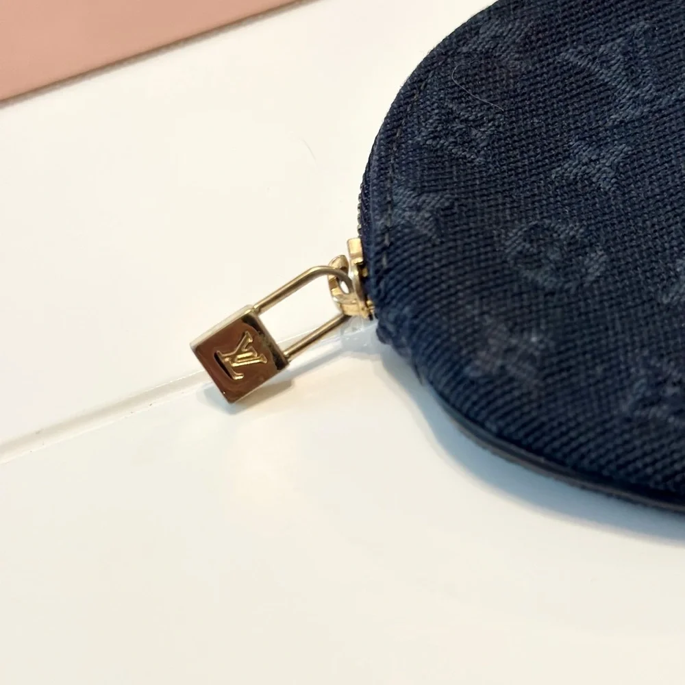 Louis Vuitton Monogram Mini Port Monnaie Round Coin Purse Wallet - Picture 7 of 11